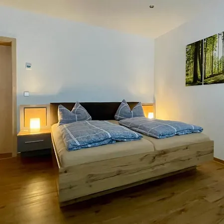 Stadtoase Geraeumige Gaestewohnungen Mit Balkon, Komfort, Modernitaet Und Ruhe, Fuer Monteure Geeignet, Free Wifi Frankenberg Zewnętrze zdjęcie
