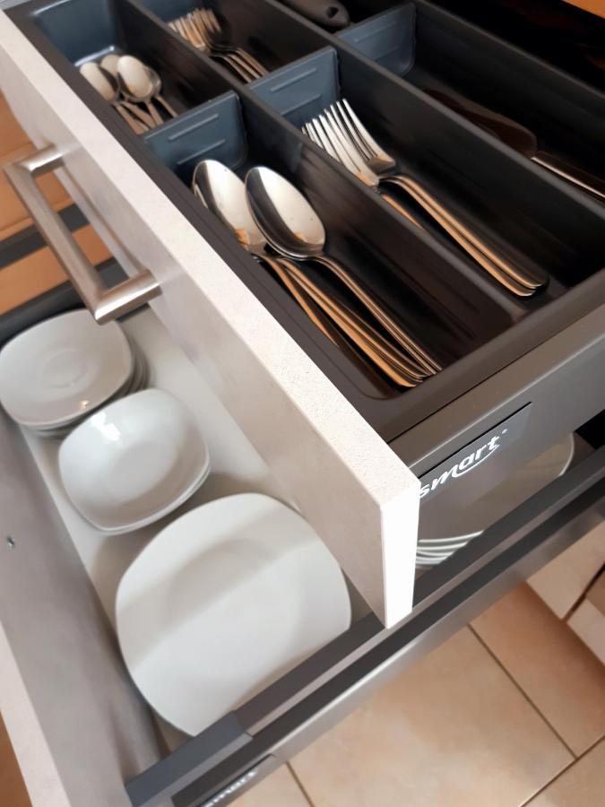 Apartament Stadtoase Geraeumige Gaestewohnungen Mit Balkon, Komfort, Modernitaet Und Ruhe, Fuer Monteure Geeignet, Free Wifi *