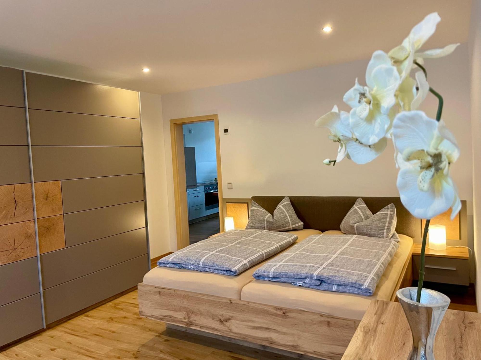 Stadtoase Geraeumige Gaestewohnungen Mit Balkon, Komfort, Modernitaet Und Ruhe, Fuer Monteure Geeignet, Free Wifi Apartament Frankenberg