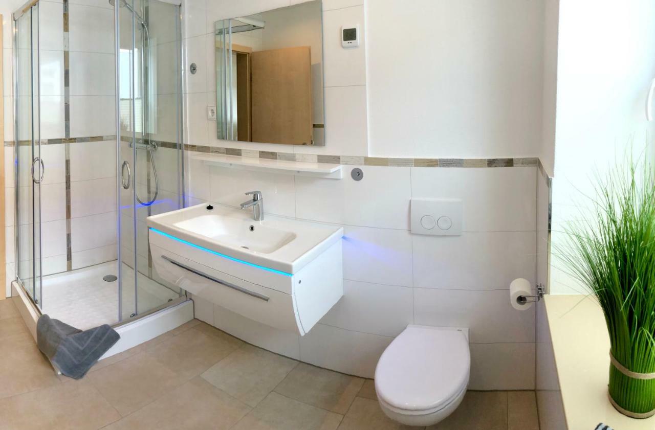 Stadtoase Geraeumige Gaestewohnungen Mit Balkon, Komfort, Modernitaet Und Ruhe, Fuer Monteure Geeignet, Free Wifi Apartament Frankenberg